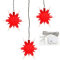 ***3er Set Weihnachtssterne aus Kunststoff in rot/Weiss, inkl. LED Beleuchtung und 6h Timer, für Batteriebetrieb, für Innen und Außen geeignet. Maße je Stern L/B/H: 13,5 x 5,5 x 12 cm.