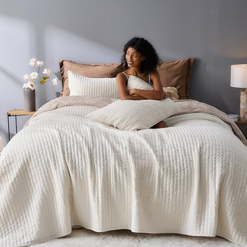 Wonderful Velvet Quilt Set, Queen Size Cream Soft Fluff Texture Coverlet with Shams, Channel Stitched Pattern, All-Season Use, Versatile Lightweight Bedspread for Bedroom Adults Teens Kids,94x94