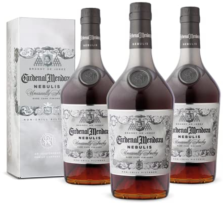 Cardenal Mendoza Nebulis Brandy de Jerez, Rare Cask Finished, (3x0,7l) 40% vol - Vielfach prämierter Premium Weinbrand in hochwertiger Geschenkbox, handwerkliches Erzeugnis mit begrenzter Produktion