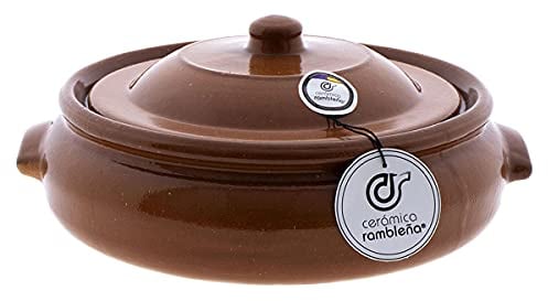 CERÁMICA RAMBLEÑA | Cazuela de barro refractario con tapadera | Cazuela fuego directo | Cazuela cerámica tradicional | Cazuela para horno | Cazuela baja con tapadera | 27x25x12 cm | 1.5 litros