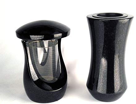 designgrab Lampe funéraire Cerres et vase funéraire Atria en granit noir suédois