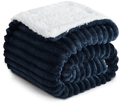 RUIKASI Sherpa Decke Warme Kuscheldecke Flauschige 130x150 cm Blau | Weiche Winterdecke Cord für Sofa & Couch, Dicke Wolldecke, Kuschelig & Warm Wohndecke, Fleecedecke für Wohnzimmer