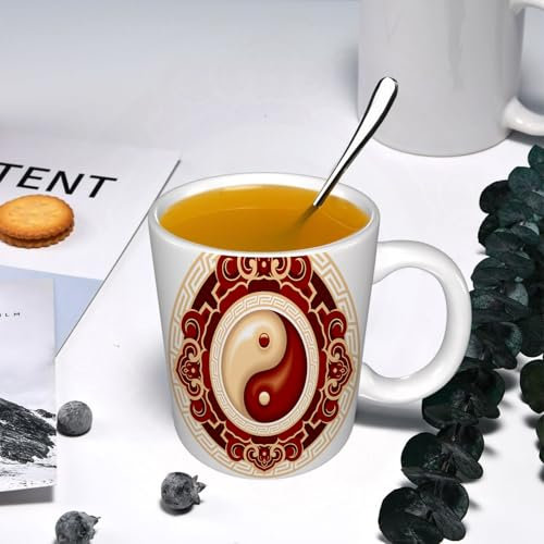 YOIUE Tasse aus Keramik - Große 11oz Tassen 330ml Kaffeetassen mit Henkel, 100% Handbemalt - Trinkgläser mit Griff - Weiß, Ying Yang Symbol auf rundem Dekoteller