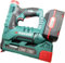 Batterie lithium-ion 20 V 4 Ah en pack Parkside avec chargeur 2,4 A et agrafeuse de batterie 20 V