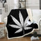 Loussiesd Marihuana Leaf Flanell Fleecedecke 150x200cm Cannabisblätter Kuscheldecke Marihuana Weed Leaf Drucken Wohndecke für Männer Schwarz Weiß Blattmuster für Bed Sofa