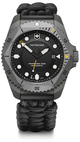 Victorinox Herren Armbanduhr Dive Pro Ø 43 mm, Swiss Made, Analog Quarz, Wasserdicht bis 300 m, Saphirglas, Kautschuk-Armband, Schwarz