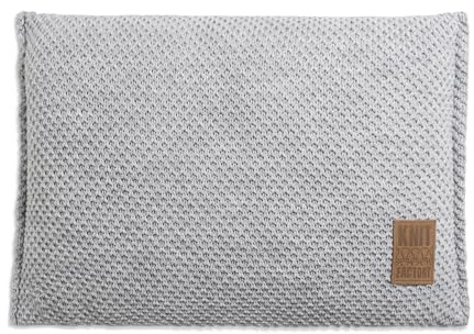 KNIT FACTORY - Lynn Kissen - Grau - 60x40 cm