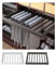 Kleiderbügel, ausziehbar, Hosenbügel mit 7, 8, 9, 11 abnehmbarer Stange, ausziehbarer Krawattenhalter, Kleiderstange mit Dämpfer, seitliche Montage, ausziehbare Hosenbügel, Tiefe 435 mm/braun/750 mm,