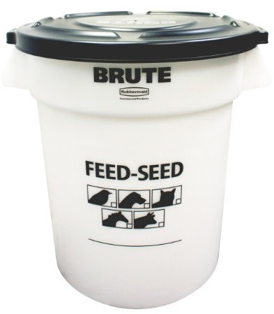 Rubbermaid Commercial 1868861 Feed And Seed Brute With Lid, 20 Gallon