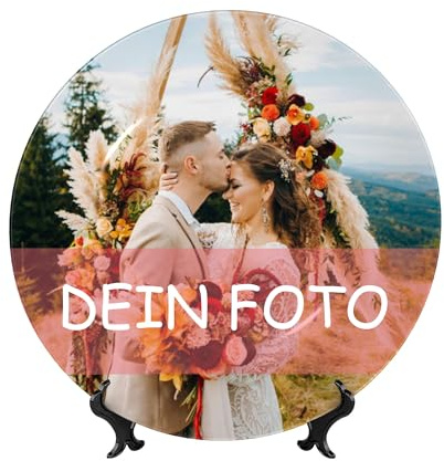 MEIERLE Personalisierter Fototeller mit Eigenem Bild – Dekorativer Keramikteller als Erinnerungsgeschenk für Hochzeit, Familie, Haustier oder Jahrestag – Mit Ständer – 7in/18cm