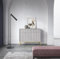 BETTSO - Nova KSZ-104 - Kommode - Kommode mit Schubladen - 83 cm hoch, 104 breit - 2 Schubladen - Geriffelt - für Wohnzimmer, Flur - 2-türig - Modern, Glamour - Grau - mit goldenen Griffen und Beinen