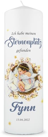 GRAVURZEILE Bedruckte Kerze - Kinder Trauerkerze Baby Engel - Personalisiert mit Name, Datum & Wunschtext - Trauerkerze zur Beerdigung oder als Andenken - Hochwertige Stumpenkerze 250/80 mm