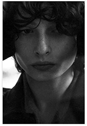 FISH DRAGATE Schauspieler-Poster Finn Wolfhard 6, Leinwand-Poster, Schlafzimmerdekoration, Sport-Landschaft, Büro, Raumdekoration, Geschenk, ohne Rahmen, 30 x 45 cm