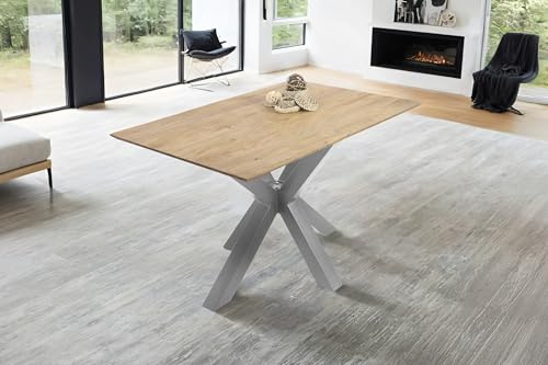SAM Esstisch 120 x 80 cm Dean, Massivholztisch Eiche, Schweizer Kante, Esszimmertisch mit Spider-Gestell aus Metall Silber, pflegeleichter Holztisch