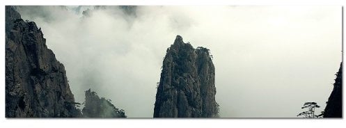PANORAMA BILD in 150x50cm (Bergpanorama nebel Alpen schwarz weiß) TOP Bilder! Wandbild xxl günstig & modern ART PRINT Wandbilder Bilder EXKLUSIVES Fotowandbild auf Leinwand und Keilrahmen Bild Leinwandbild Fotodruck modern Zeitlos Stilvoll wie ein Gemälde Ausführung schöner Kunstdruck auf echter Leinwand als Wandbild mit Rahmen. Preiswerter als Ölbild Gemälde Foto Poster Plakat mit Bilderrahmen.