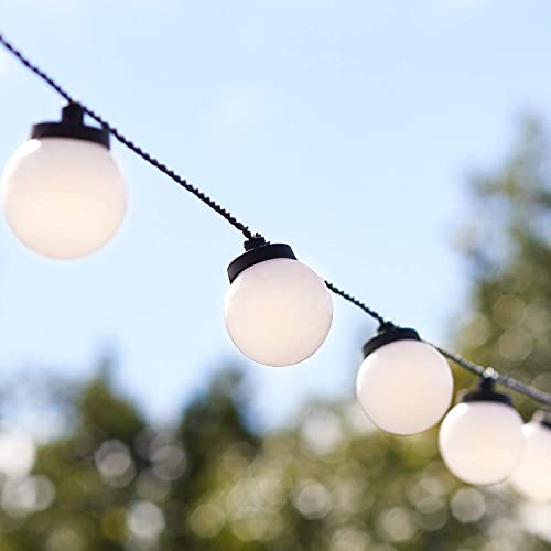 Lights4fun 30er LED Party Lichterkette warmweiß strombetrieben Timer Innen und Außen Kugeln Glühbirnen