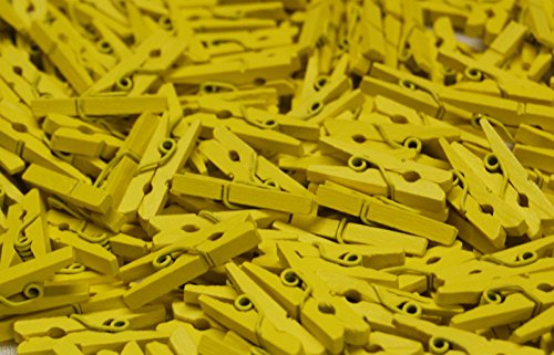 celloexpress Yellow 25mm Mini Wooden Craft Pegs - Scrapbooking, Display Photos & Keepsakes (Pack of 50)