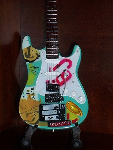 Mini Gitarre Green Day Billie Joe Armstrong weiß LP Display
