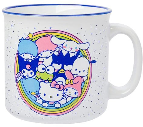 Silver Buffalo Sanrio Hello Kitty Friends Featuring Little Twin Stars, Cinnamoroll, Kuromi, Keroppi, Badtz-Maru, Pochacco, Tuxedo Sam, My Melody, Pompompurin, Chococat - Taza de cerámica para