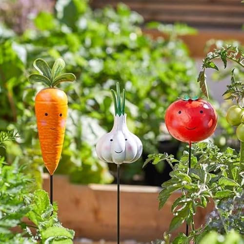 Garden Mile 3pc Cute Vegetables Unusual Garden Ornaments Outdoor Decorative Garden Stakes For The Home Flowerbeds Plant Pots Quirky Ornaments For Outdoors Vegetable Decorations
