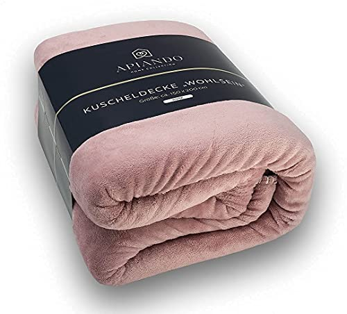 Apiando Kuscheldecke Rosa 150 x 200 cm - Kuscheldecke Flauschig extra weich & warm - Wohndecke Flanell Fleecedecke als Sofadecke, Tagesdecke & Couchdecke
