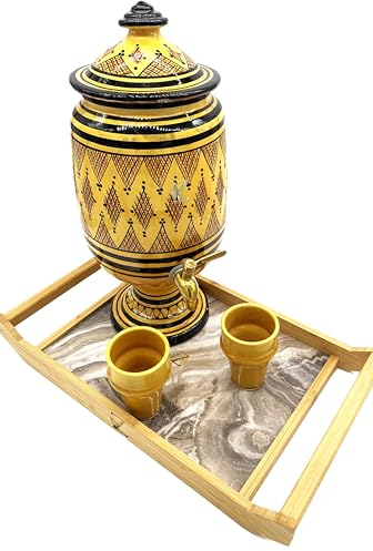 JARRE EN TERRE CUITE : UNE MANIÈRE NATURELLE DE PURIFIER VOTRE EAU - ENSEMBLE COMPLET AVEC 2 TASSES ET UN PLATEAU EN BOIS INCLUS, CAPACITÉ DE : 2l +ou - LITRES.