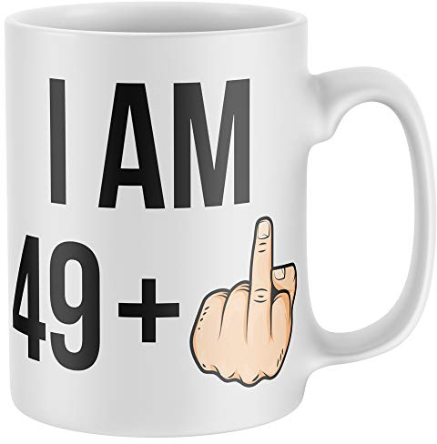 Purple Print House Tazza con dito medio I Am 49 + 1 50th Bday – Divertente regalo di compleanno rude 50 anni per lui – idea regalo scherzo, bianco, taglia unica
