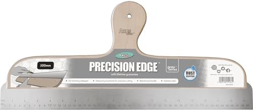 Axus Decor Precision Edge – Outil multifonction avec incrément de mesure et lame de coupe – Outil de coupe de papier peint avec lame en acier inoxydable et manche en bois de hêtre, 500 mm (série