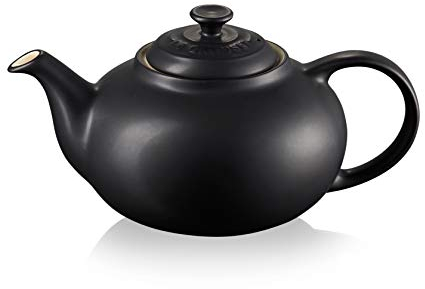 Le Creuset Stoneware Classic Teapot, 1.3 Litres, Serves 3-4 Cups, Matte Black, 70702130000000