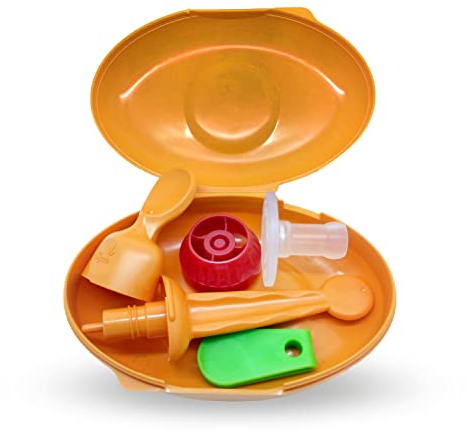 Boîte Multi-usages Squiz’Box | 1 Embout Silicone, 1 Cuillère 2 en 1 Squiz’Spoon, 1 Curseur Squiz’Zip, 1 Bouchon | Accessoire Adaptable pour Gourde Réutilisable | Fabriqué en France | Squiz