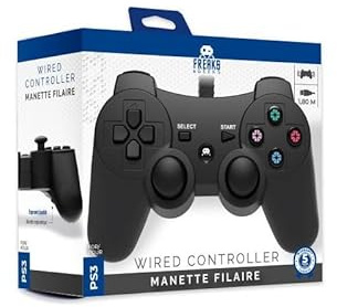 Born To Vape presente Manette Filaire pour PS3 et PC et son sticker BTV exclusif collectionnable