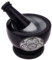 Divit Shilp Mortero y mortero, hecho de piedra dura pulida resistente, molinillo de piedra natural para especias, pastas, hierbas, condimentos, etc. (Black with Engraving)