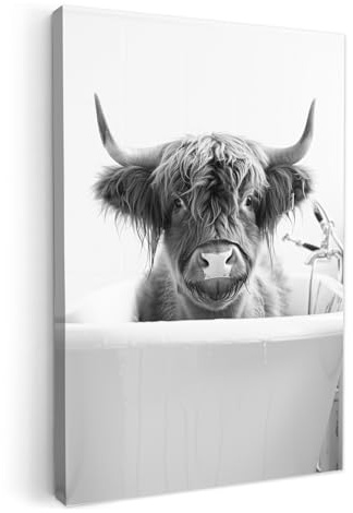MuchoWow© Leinwand Deko Schlafzimmer Aesthetic Leinwandbilder Badezimmer WC | 60x90 cm - Toilette Gemälde Geschenk Living Room Decoration Schottischer Hochländer - Kuh - Bad - Schwarz und weiß