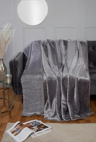 Rapport Home Luxury Dyed Mink Throw Blanket (200 x 240 cm) Silver