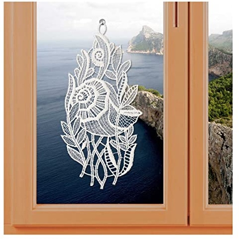 kollektion MT Maritimes Fensterbild Muschel aus Echter Vogtländischer Spitze in Natur Badezimmer-Deko inkl. Saughaken 24 x 12 cm