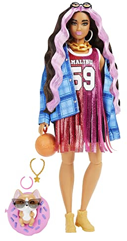 Barbie HDJ46 - Extra Puppe in Basketball Trikot Kleid & Zubehör, mit Haustier Corgi, extra langes gekräuseltes Haar mit rosa Strähnen & Flexible Gelenke, Spielzeug Geschenk für Kinder ab 3 Jahren