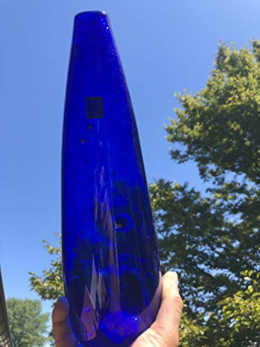 Maison Zoe Glasvase aus Recycling-Glas Thea - dunkelblau - blau - Durchmesser ≈ 9cm - Höhe ≈ 28cm - 100% Handmade - Blumenvase - schmale Vase mungeblasen - Dekovase - Tulpenvase - Tischvase