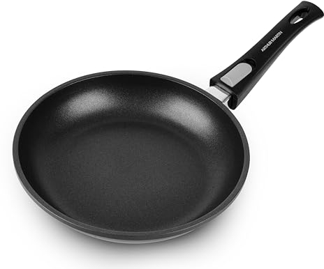 Arthur Martin - Poêle 24 cm - Fonte aluminium revêtement anti adhérent anses et poignées détachable - Tous feux dont induction - Passe au lave-vaisselle
