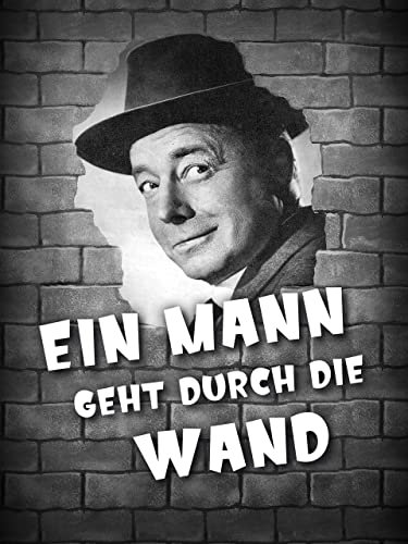 Ein Mann geht durch die Wand