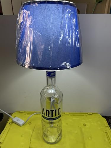 Generico Lampada Bottiglia ARTIC VODKA Completa di Paralume - Elegante Complemento d'arredo