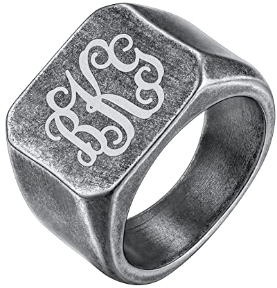 GoldChic Personalisierter Herren Ring mit Initiale A-Z Gravur Edelstahl Siegelring Vintage Quadrat Band Ring Punk Style Hip Hop Fingerring Ringgröße 59.5 (18.9) in Vintage Grau