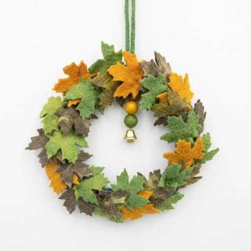 Türkranz Herbst aus Filz Handgemacht, ⌀ 30 cm | Skandinavische Deko, Leuchtende Herbstfarben, Mit Glöckchen-Anhänger, Grüne Aufhängeschnur, Ahornblatt-Design