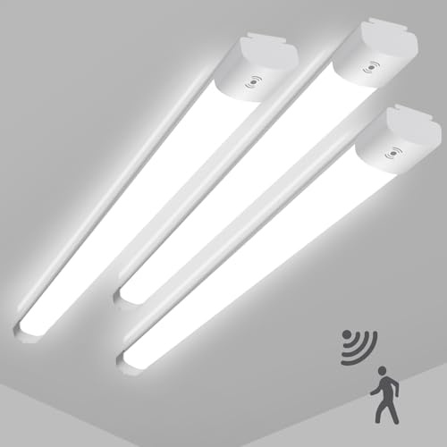 LEOEU 3 Stück 36W LED Feuchtraumleuchte mit Bewegungsmelder, 3950LM 120CM LED Röhre, IP65 Wasserdicht Kellerleuchte, Deckenlampe mit Bewegungsmelder für Büro Flur Treppe Garage Abstellraum, 4000K