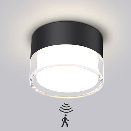 QHENS LED Aufbauleuchte Deckenleuchte mit Radar Bewegungsmelder, 12W 4000K Deckenstrahler Aufputz, 230V LED Aufbauspot Flach Ø10cm Deckenspots Aluminium Matt Textur, Deckenlampe Spots Treppe Schwarz