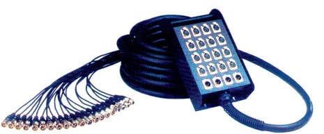 30 Mètres de cable. de 24 XLR à 4 XLR