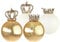 BRUBAKER Weihnachtskugel Set - King und Queen - 4 Premium Baumkugeln aus Glas - Gold und Glitzer mit Kronen - Christbaumschmuck König/Königin - Weihnachtsdeko Royal Duo
