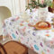 meioro Oster Tischdecke 150x220cm, Frühling Karotte Kaninchen Tischwäsche, Bunte Bedruckte Waschbare Tischdecke, Ostern Sommer Blumen Tischtuch zum Dekorieren von Partys, Picknicks, Abendessen Dekor