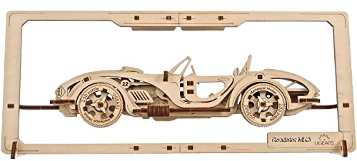 UGEARS Roadster MK3 2.5D Puzzle - Holzbausatz Auto für Erwachsene mit beweglichen Teilen - Perfekt für Fans von 3D Holzpuzzle und holzmodelle bausätze Auto - Inklusive integriertem Wandbild Rahmen