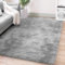 FVVRAX Bereich Teppiche für Schlafzimmer Wohnzimmer, Tie-Dyed hellgrau flauschig Fuzzy Shag Shaggy weichen Plüsch Teppich, 90x150 cm Indoor-Boden Teppich für Kinder Home Decor Ästhetik