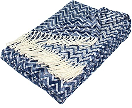 Moon Luxury Decke aus Baumwollmischung ca. 150x200 Kuscheldecke Zick-Zack Muster Tagesdecke mit Fransen leicht & kuschelig (weiß/blau)